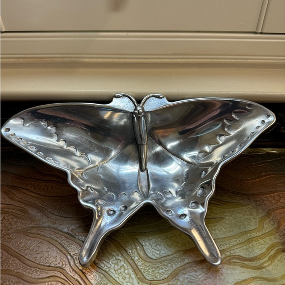 Mariposa Brilliante 9-1/4”x 6” Dish for Snacks or Trinkets. Mexico. - Picture 7 of 8